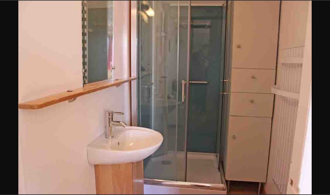 Rénovation de salle de bain à Épinal : modernisez votre espace avec expertise